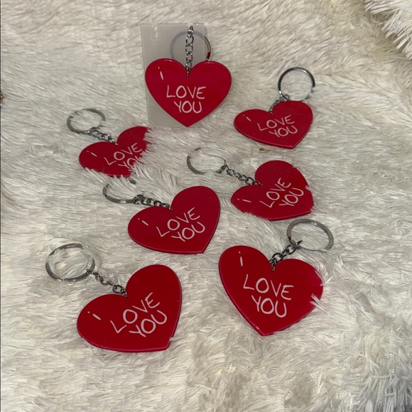 Red Heart Keychain . - Picture 2 of 2